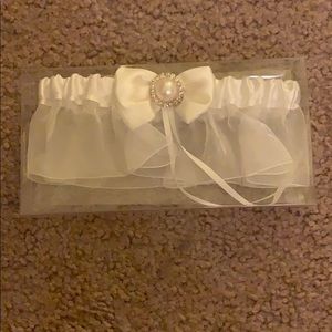 wedding garter